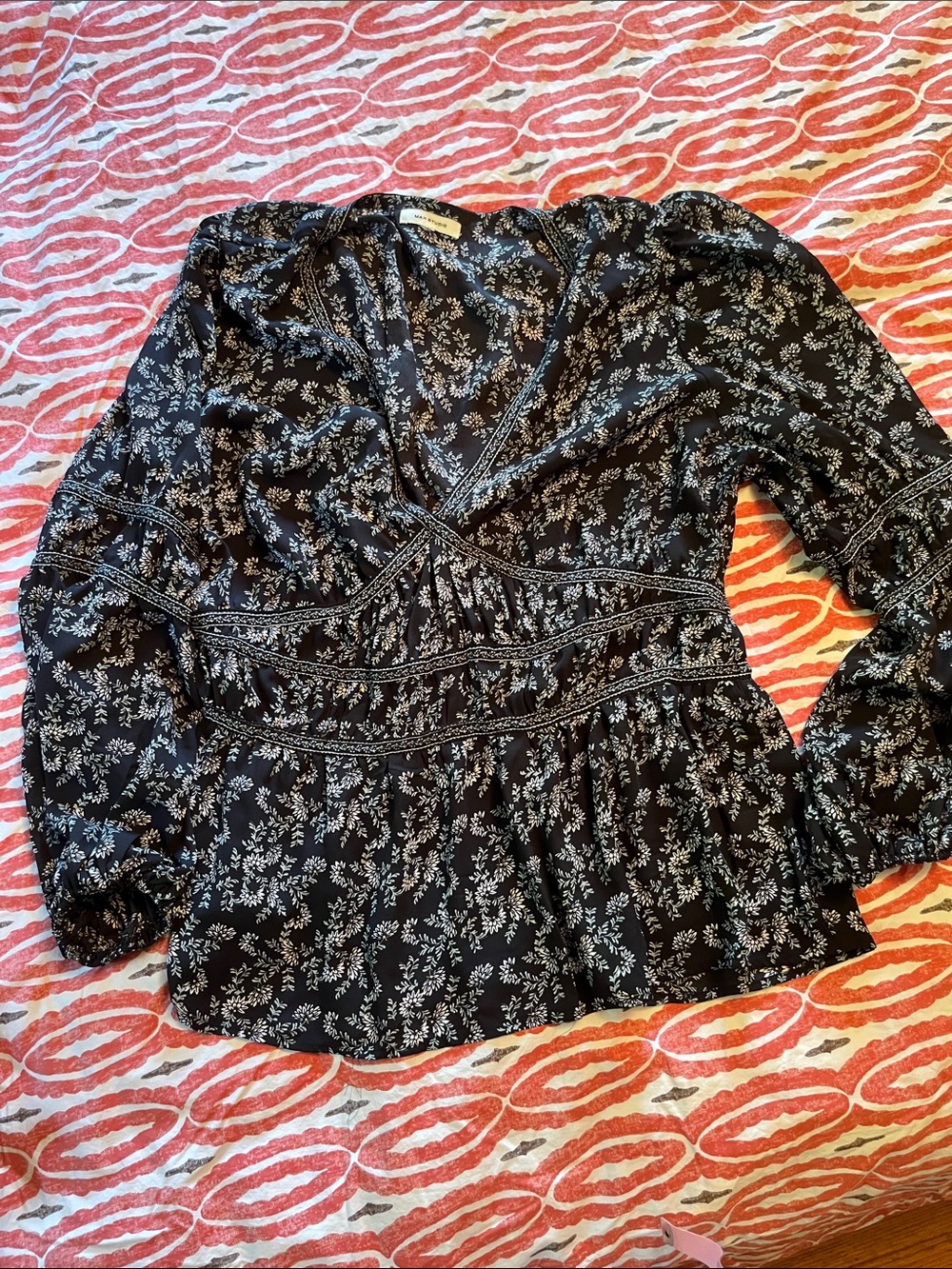 Max Studio Black Floral V-Neck Peplum Top